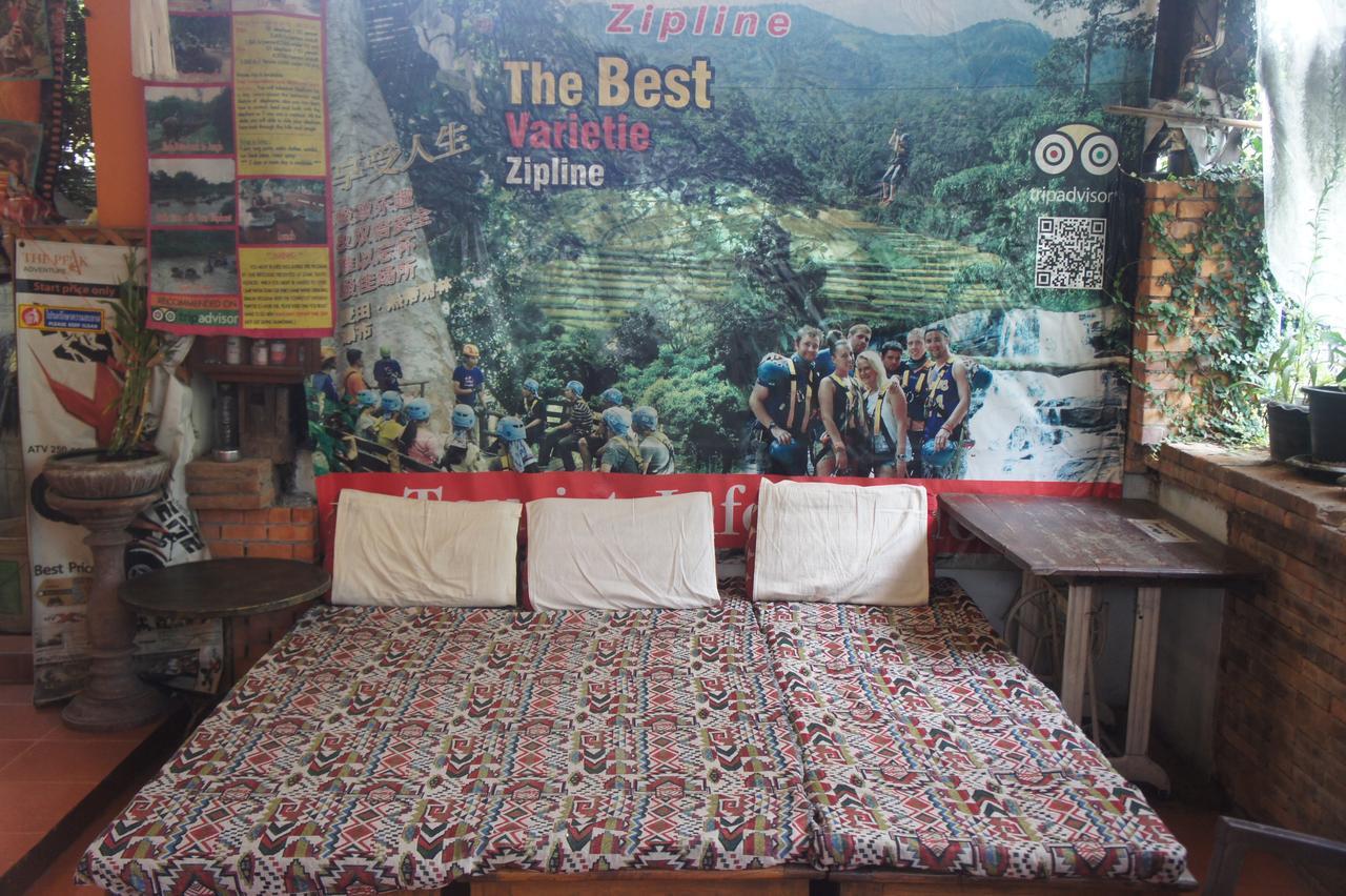 Jj Guesthouse Chiang Mai Esterno foto